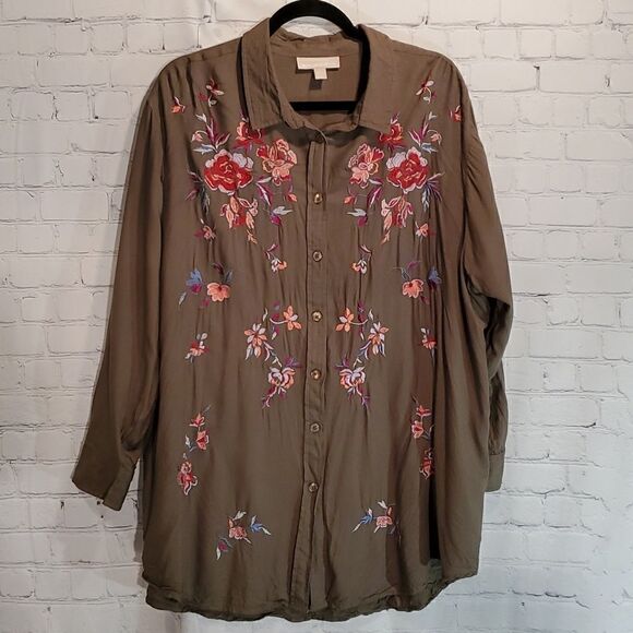 Woman Within green floral button front plus size 22/24 shirt - Picture 1 of 9